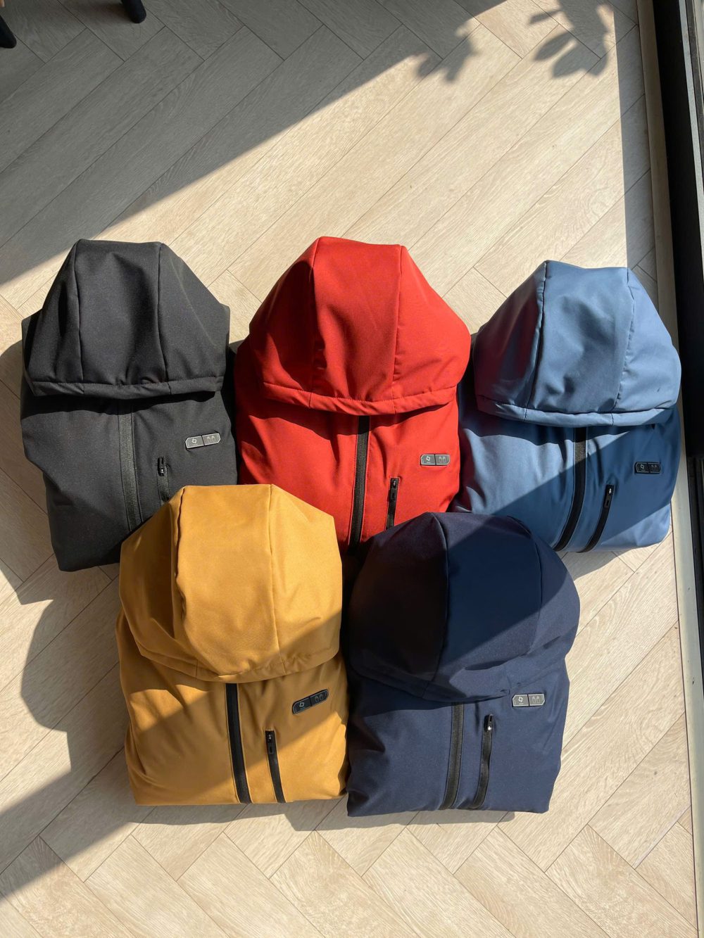 Áo Sưởi Ấm Azuki Raincoat R05 Chống Mưa Tuyết,Chạy Pin 20000mah, BH 12 Tháng Chính Hãng